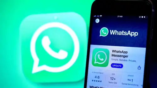 إتيكيت التواصل في مجموعات واتساب العائلية 