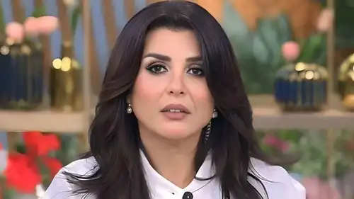 منى الشاذلي تكشف حقيقة الصورة المتداولة مع محمد رمضان