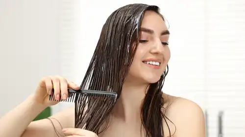 ماسكات طبيعية تعيد الحيوية إلى شعركِ المصبوغ