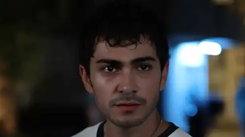 مسلسل "إسطنبول رأسًا على عقب" الحلقة 8.. أمير يواجه أخطر اختبار