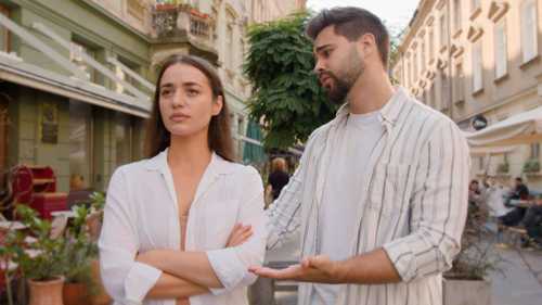 خطوات لاستعادة الثقة بعد كذب الشريك