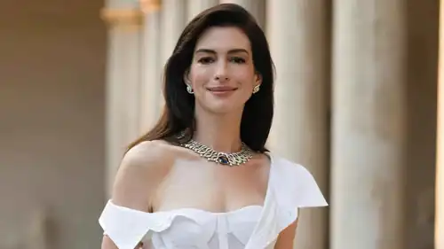 آن هاثاواي