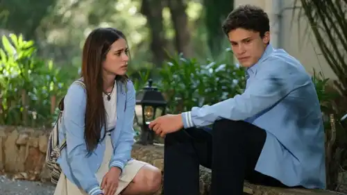 مسلسل "في السابعة عشرة" في قلب الجدل لسبب جنائي