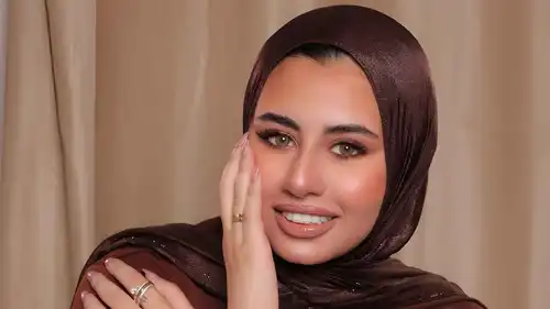 مرح عطية تعلن خلعها من عمرو جابر رسمياً