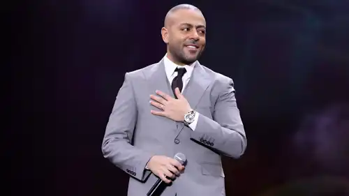 تامر عاشور