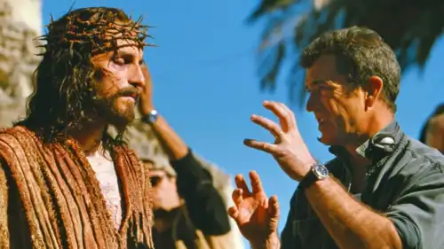 ميل غيبسون من تصوير فيلم آلام المسيح