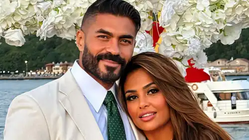 خالد سليم وزوجته