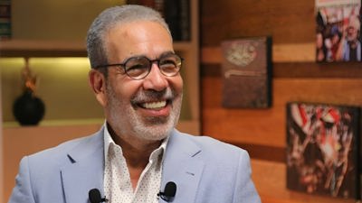 مدحت العدل: مسلسل "عتبات البهجة" سيعيش 100 عام 