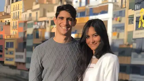 ياسين بونو يحسم حقيقة انفصاله وينهي الجدل