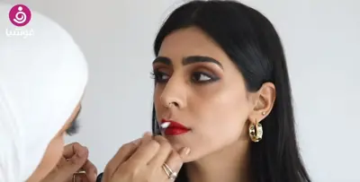 اختاري أحمر شفاه جريئًا لإطلالتك المسائية مع خبيرة تجميل سيفورا أسماء!