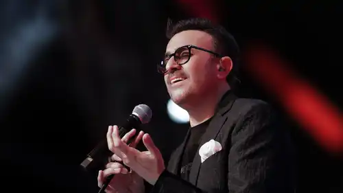 ديو مع لطفي بوشناق وتحية لذكرى.. صابر الرباعي يبهر جمهور قرطاج