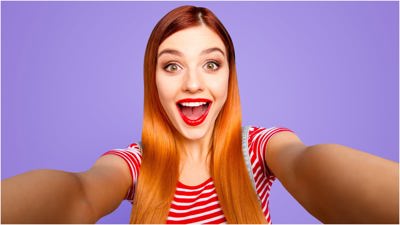 الآلاف يحتفلون بشعرهم الأحمر في هولندا 