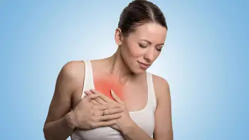 التهاب الثدي.. الأعراض والأسباب والعلاج
