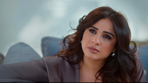 ياسمين عبد العزيز تروّج لفيلمها الجديد "خلّي بالك  على نفسك"