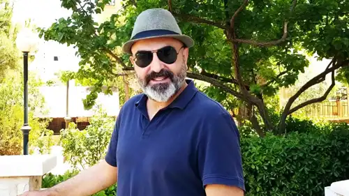 علاء قاسم يشيد بـ وسيم قزق ويعلق على تأخر ظهوره
