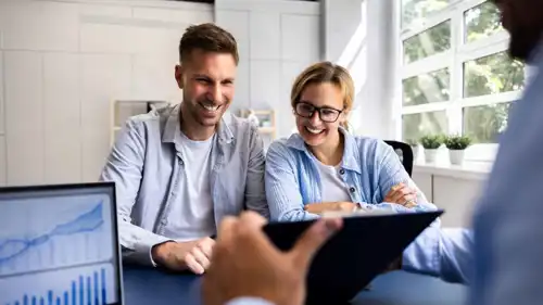 الذكاء المالي في شراء العقارات: متى وكيف تستثمر بحكمة؟
