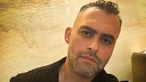 لماذا طلبت جهات التحقيق تشريح جثمان أحمد جلال عبد القوي؟