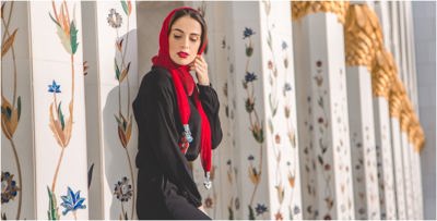 الانفتاحُ في السعودية .. كيف سيؤثّر على تصميم "العباية"؟!