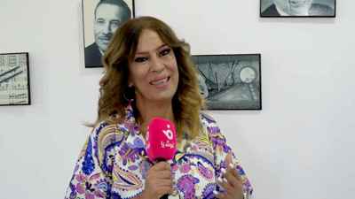 كيف جمعت لمياء الرياحي عشرات النساء في "نادي الطرب رياحيات"؟
