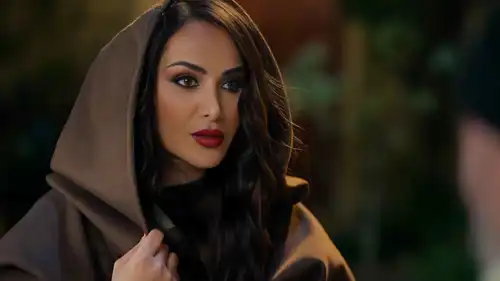 قمر خلف في مسلسل مولانا